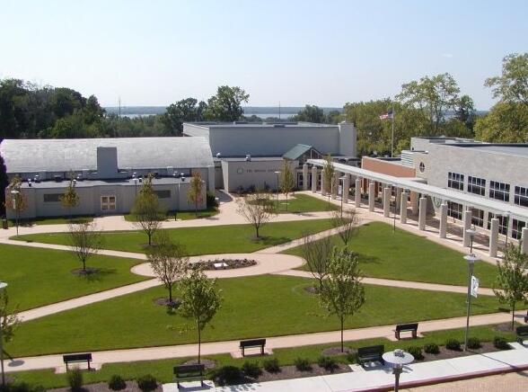 阿基米爾學校 | Archmere Academy