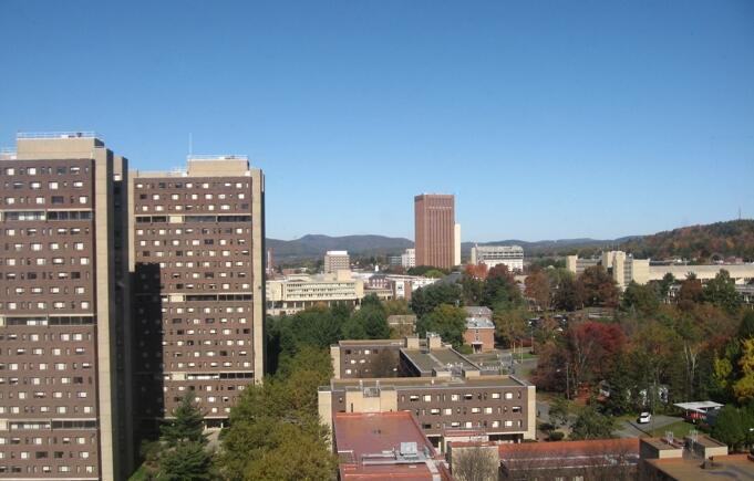 麻省大學(xué)阿姆赫斯特校區(qū)UMass Amherst怎么樣